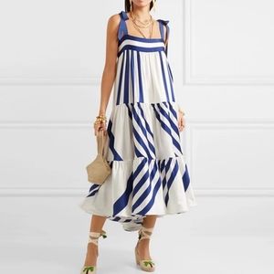 Beautiful midi dress 💗